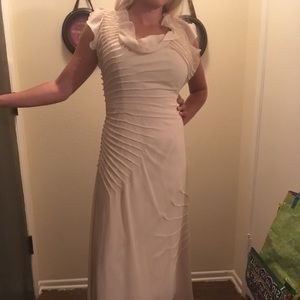 Creamy Vera wang dress